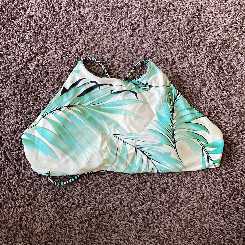 Halter top reversible